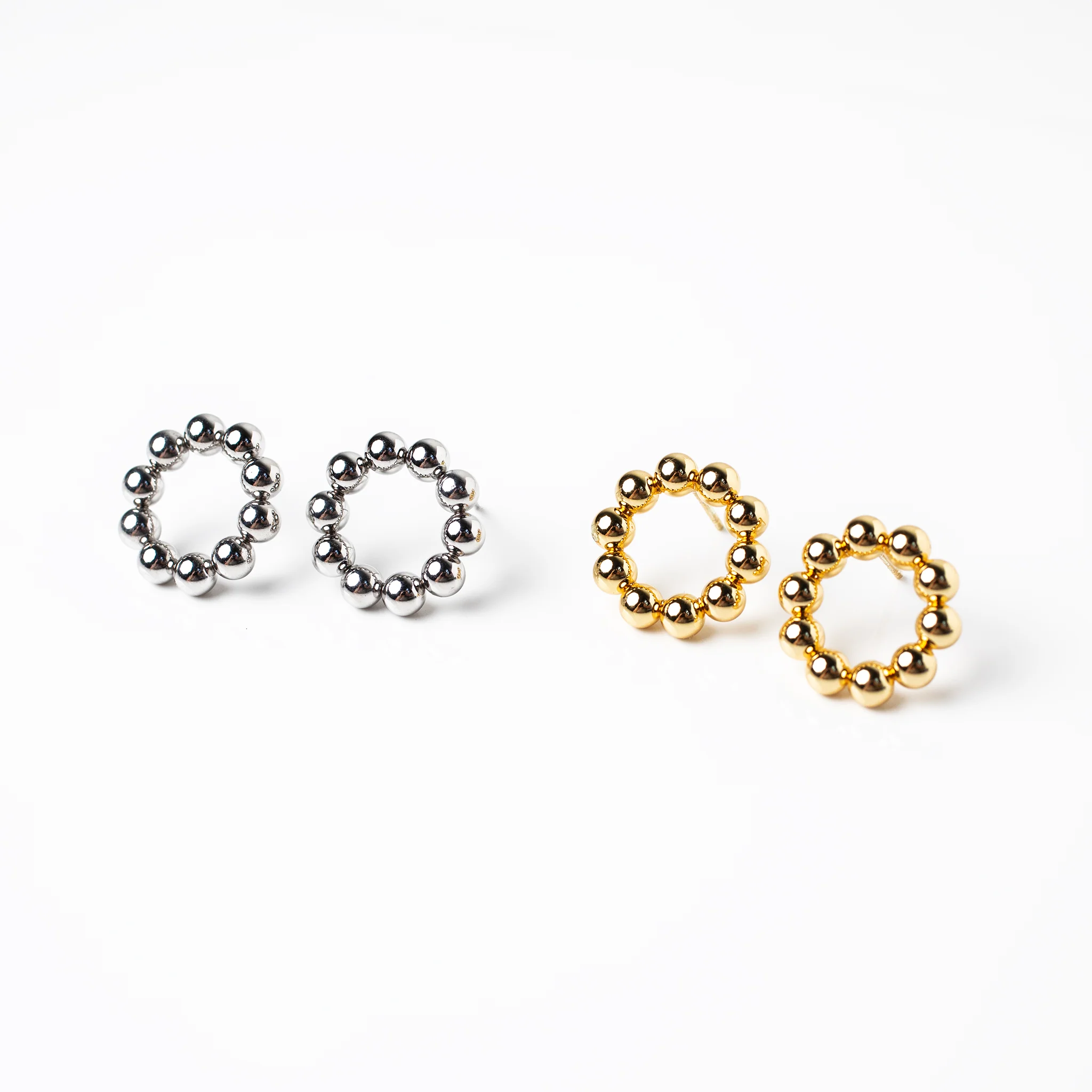 SAMPLE SALE ⢠Online Only